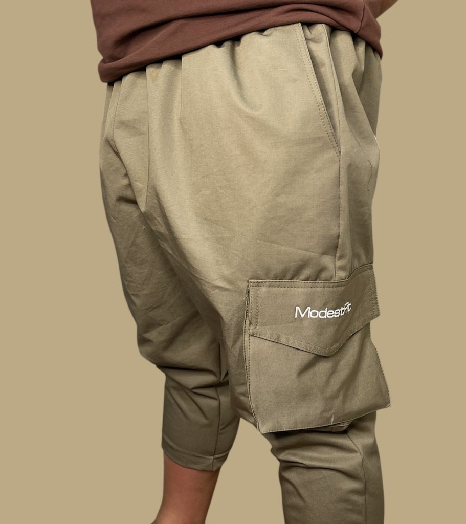 Pantallona Treçerekëshe Cappuccino – ModestFit për Meshkuj